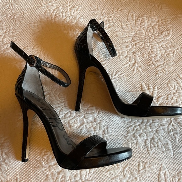 Sam Edelman Eleanor.  Black reptile print; sky high sandals - Picture 1 of 7